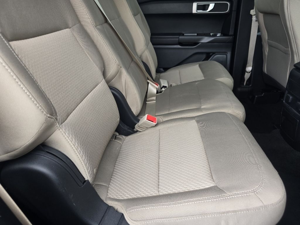Used 2023 Black Ford  image 18