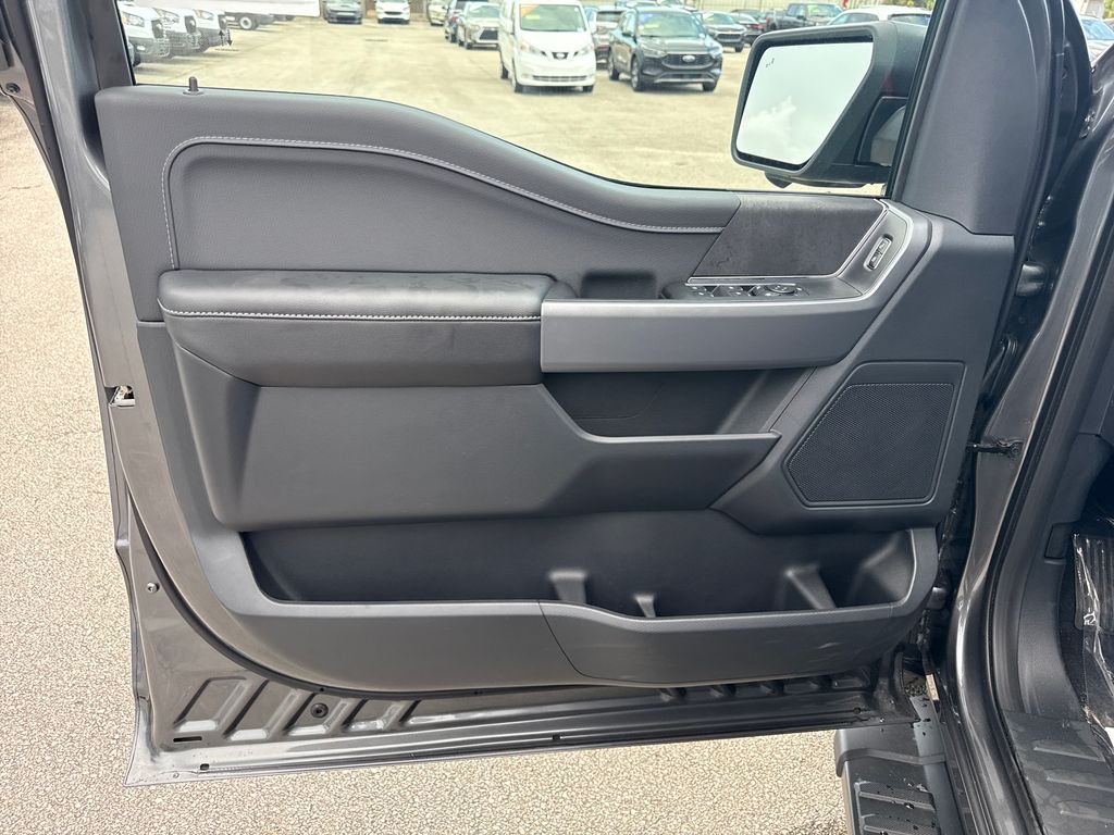 New 2026 Gray Ford XLT image 18