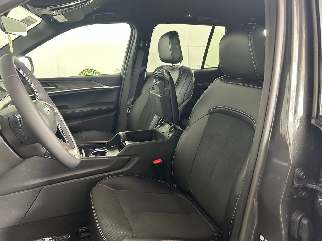 New 2026 Gray Jeep Laredo image 9