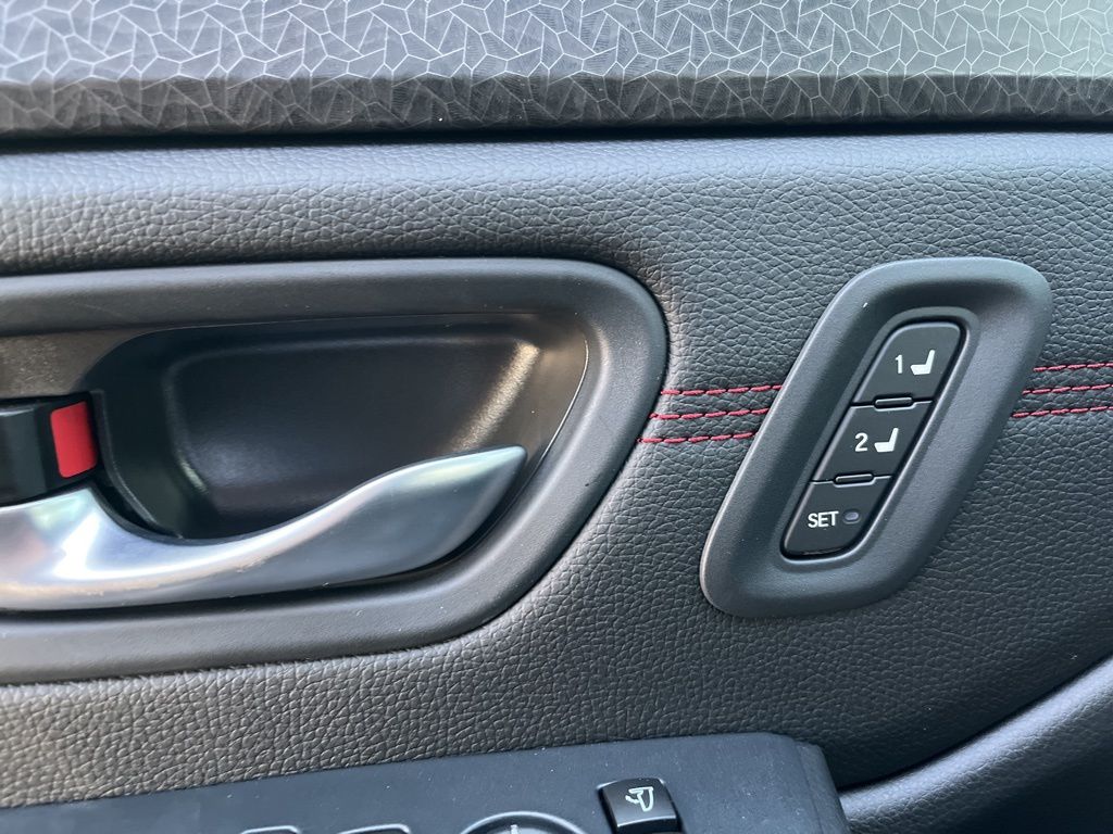 Thumbnail: 2026 Honda Pilot - 6