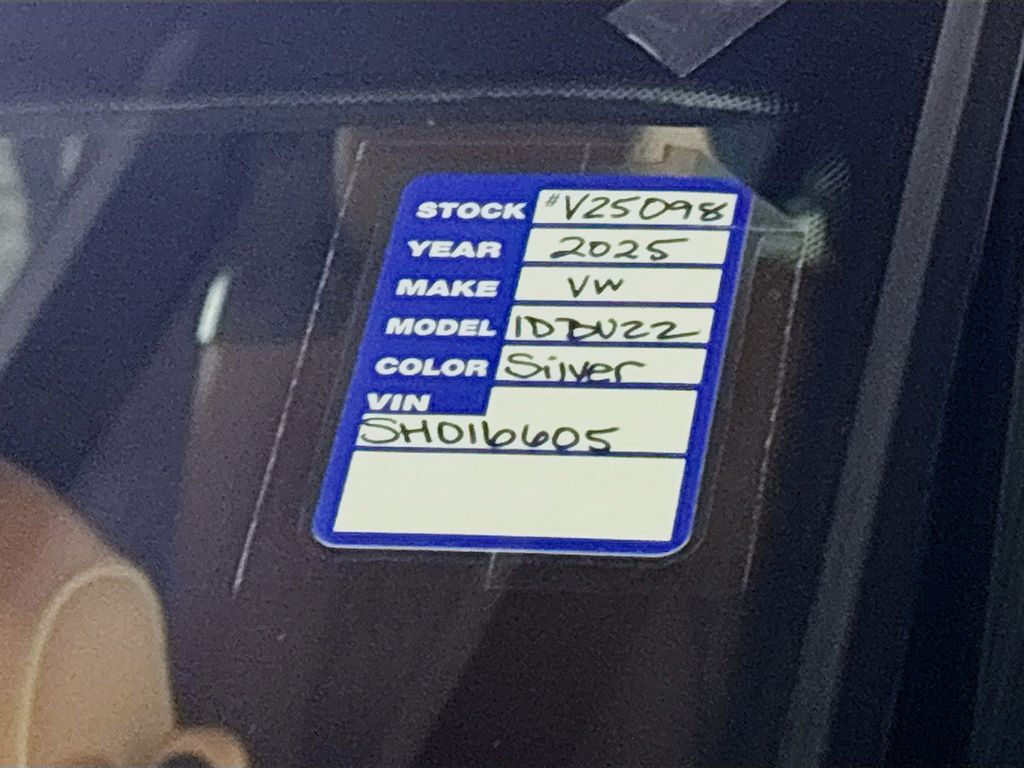 2025 Volkswagen ID. Buzz Pro S