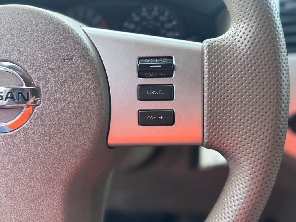 2014 Nissan Frontier SV