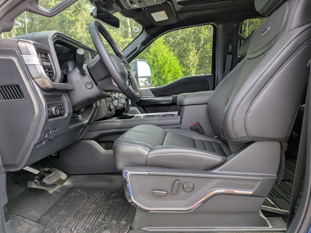 2026 Ford Super Duty F-250 SRW Platinum