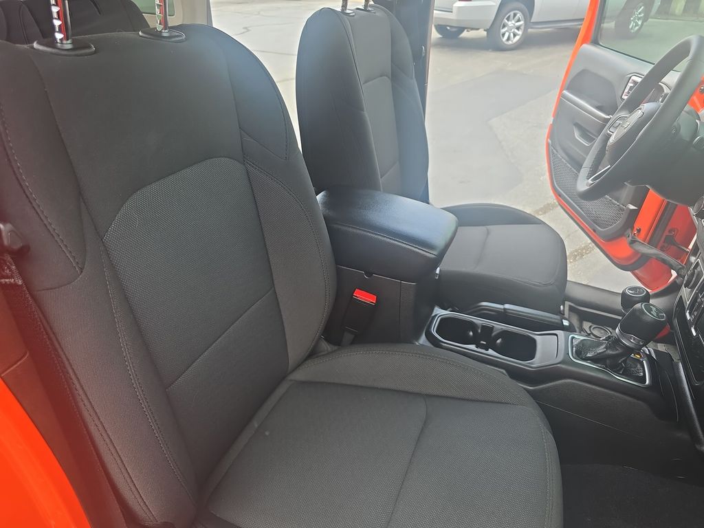 Used 2023 Jeep Wrangler SUV