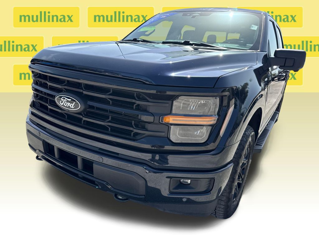 Certified Used 2025 Blue Ford XLT image 10