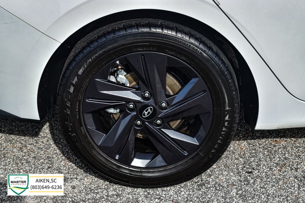 Used 2022 Hyundai Elantra Sedan