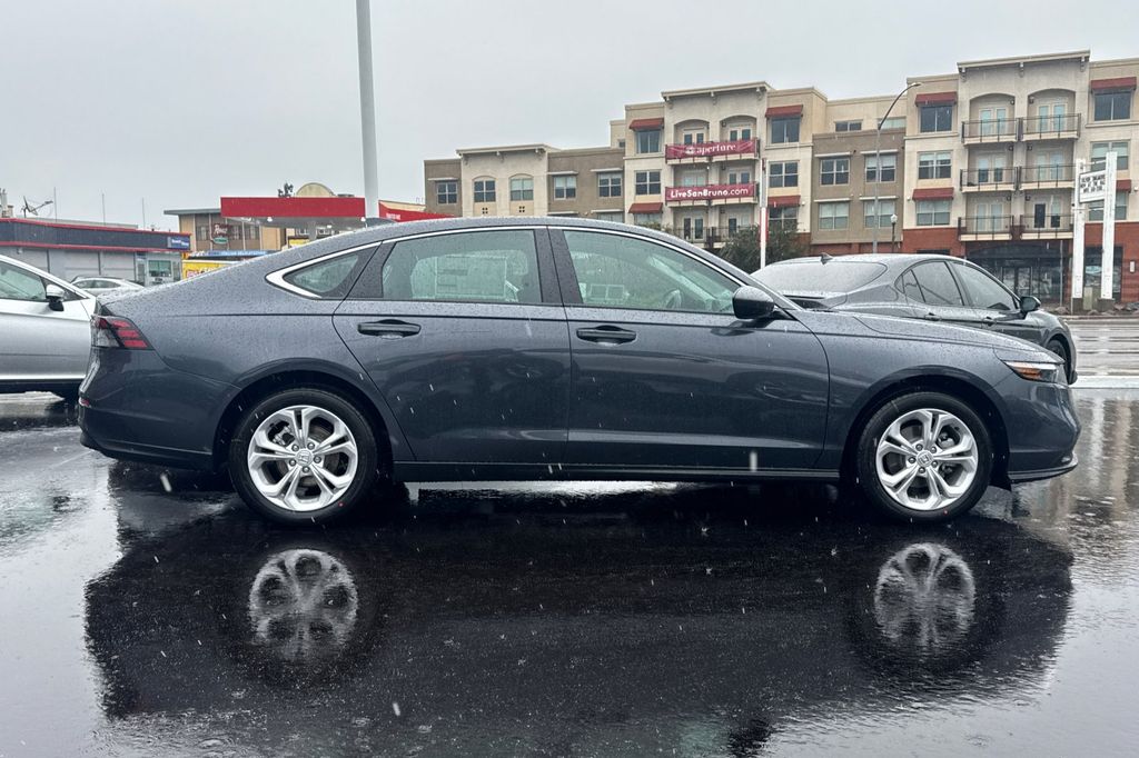 New 2026 Meteorite Gray Metallic Honda LX image 3