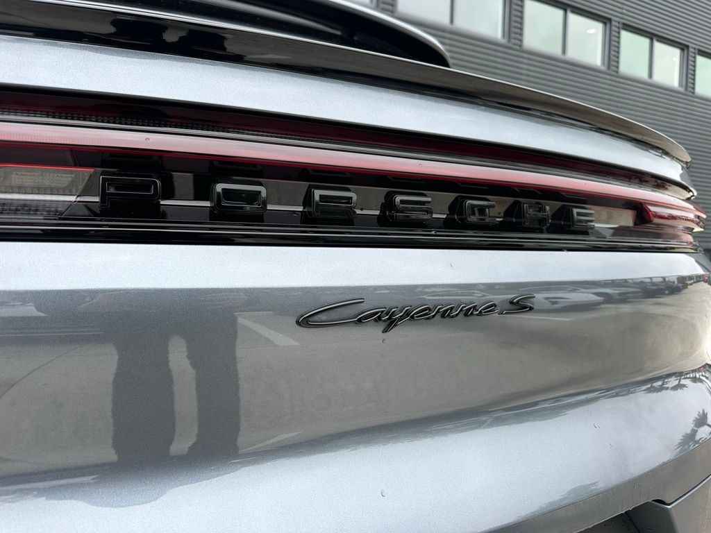 Thumbnail: 2026 Porsche  - 14