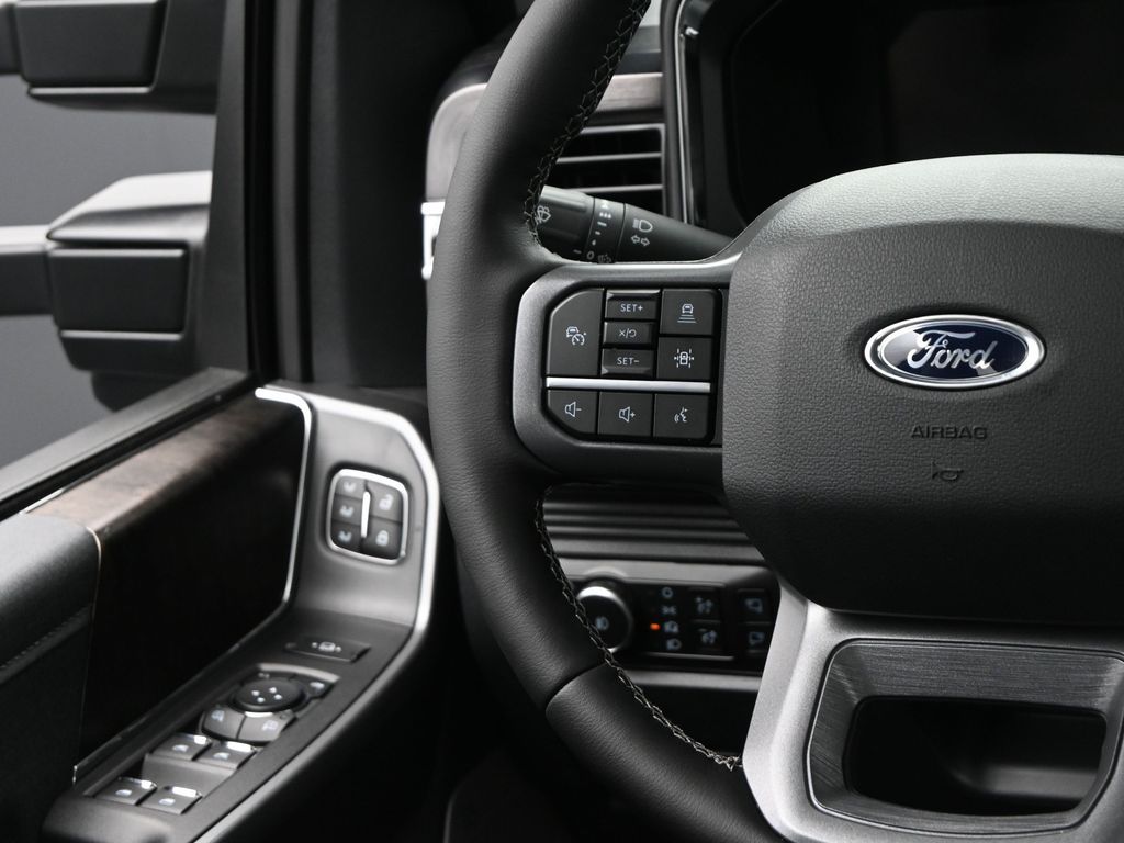 2026 Ford F-350 Super Duty Lariat