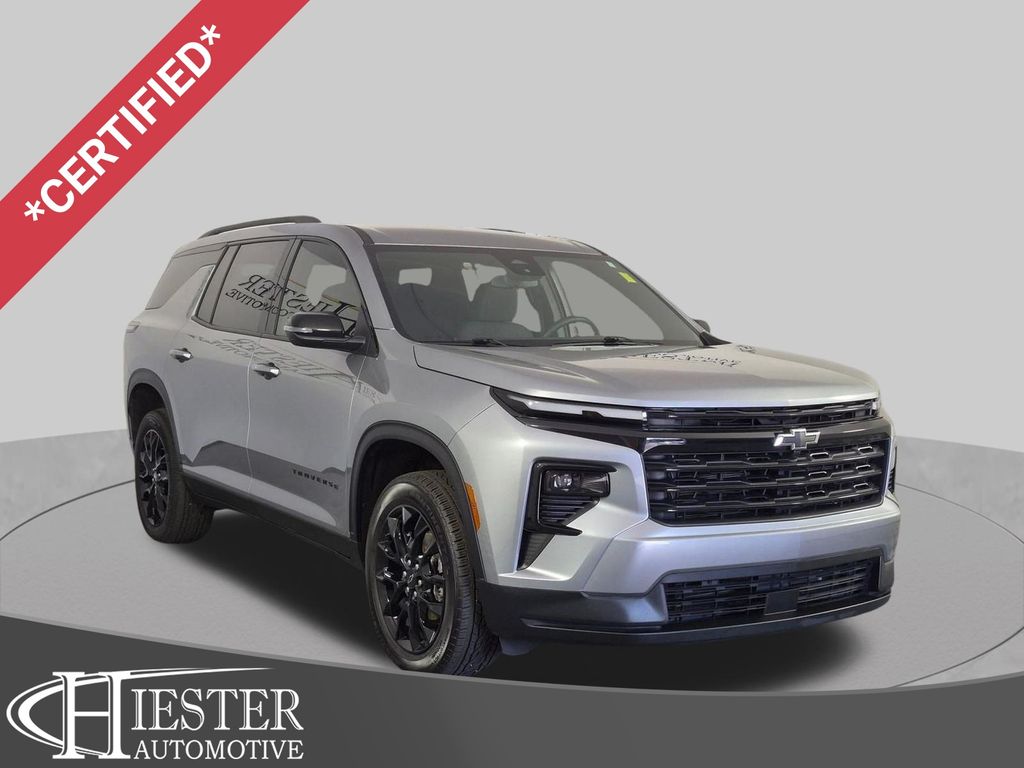 Sterling Gray Metallic 2025 Chevrolet Traverse SUV / Crossover Front-Wheel Drive 8-Speed Automatic