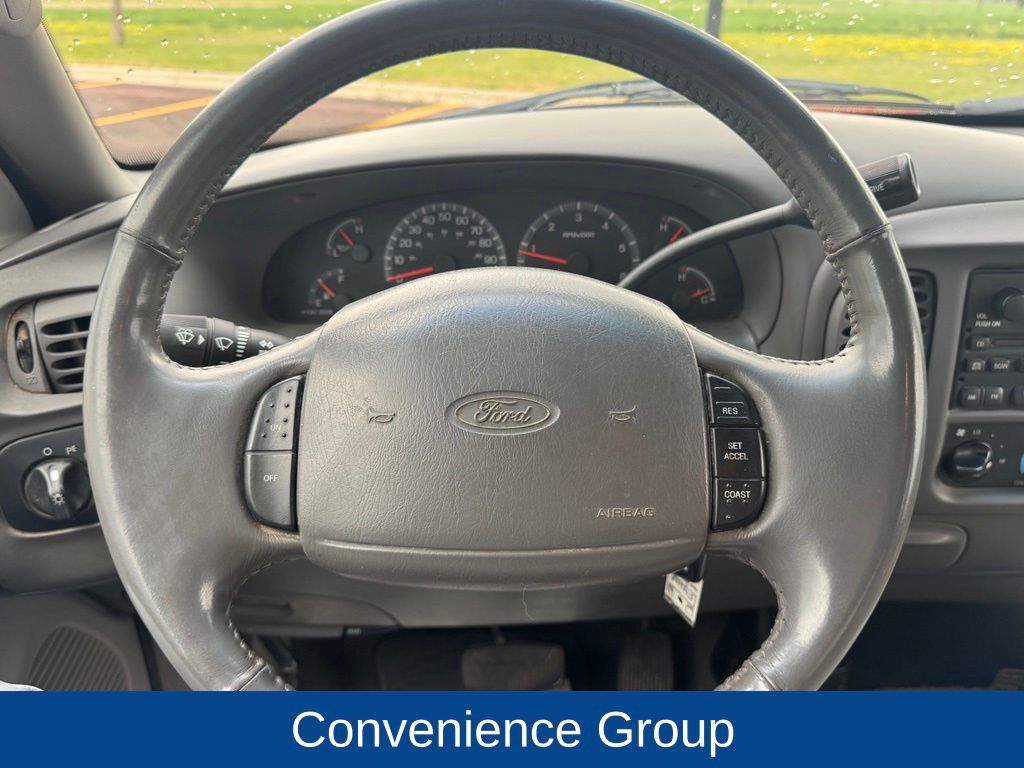 2002 Ford F-150 XLT