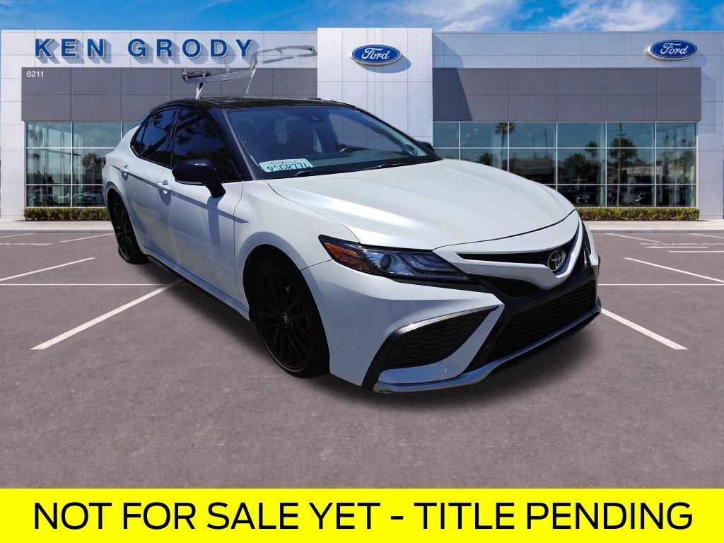 2021 Toyota Camry XSE FWD