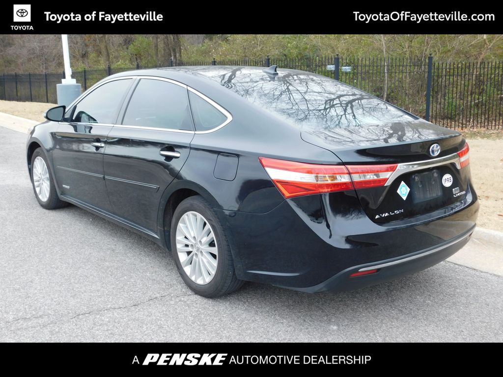 Thumbnail: 2014 Toyota Avalon - 9