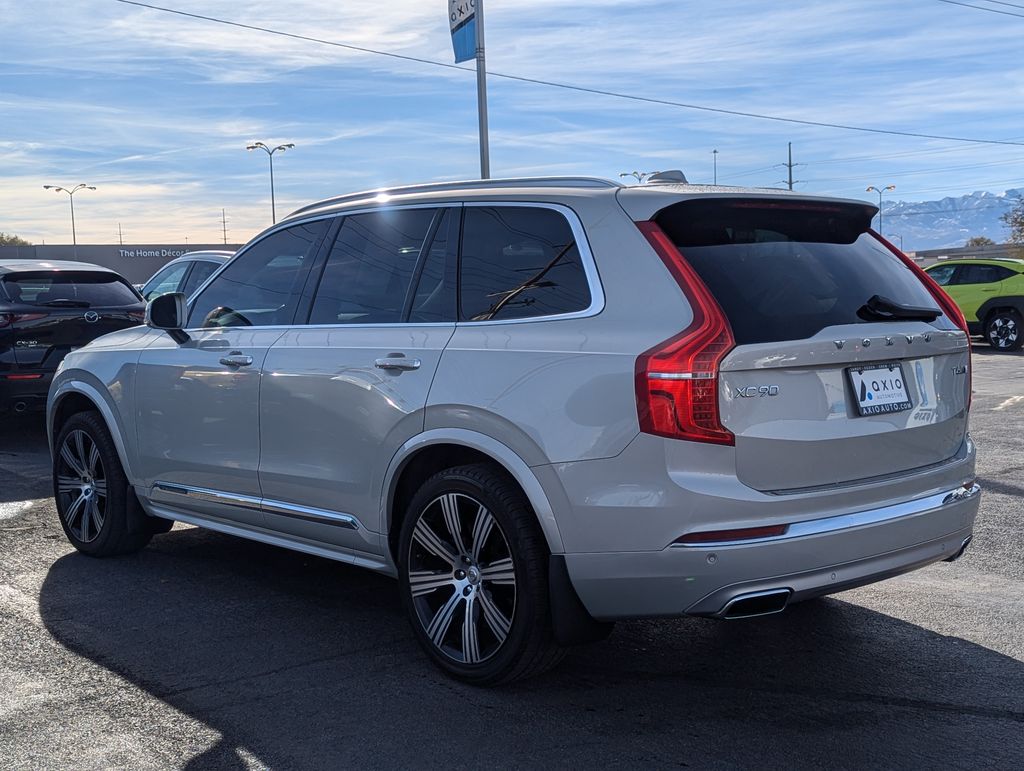 2020 Volvo XC90 T6 Inscription 4