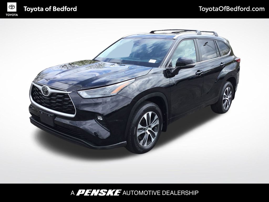 Thumbnail: 2023 Toyota Highlander - 1
