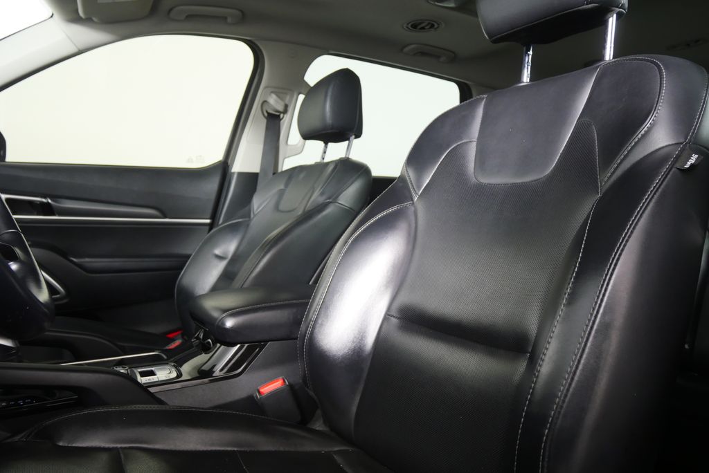 Thumbnail: 2020 Kia Telluride - 8