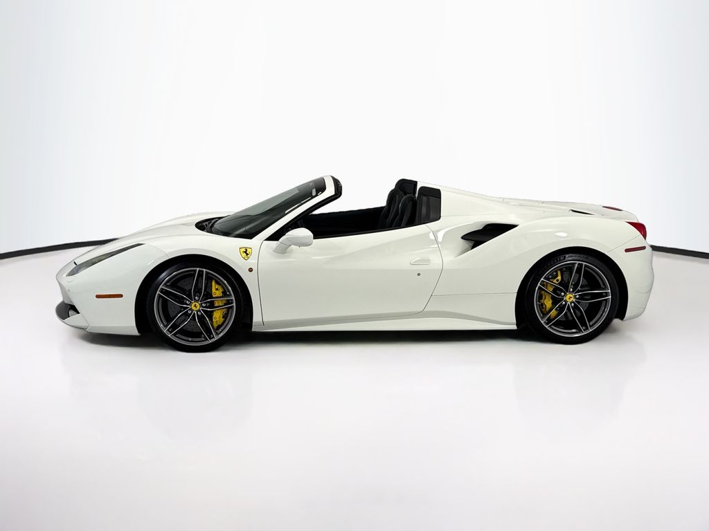 Thumbnail: 2018 Ferrari 488 - 8