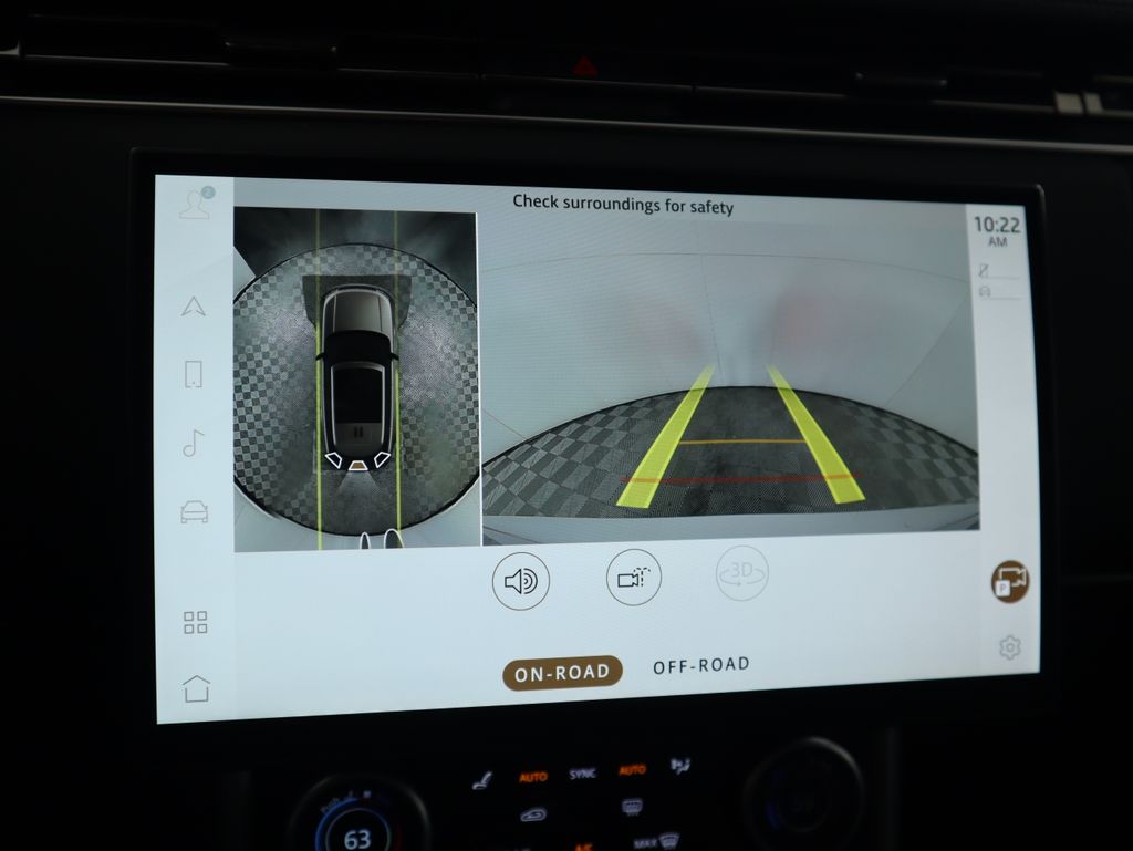 Thumbnail: 2023 Land Rover Range Rover - 16