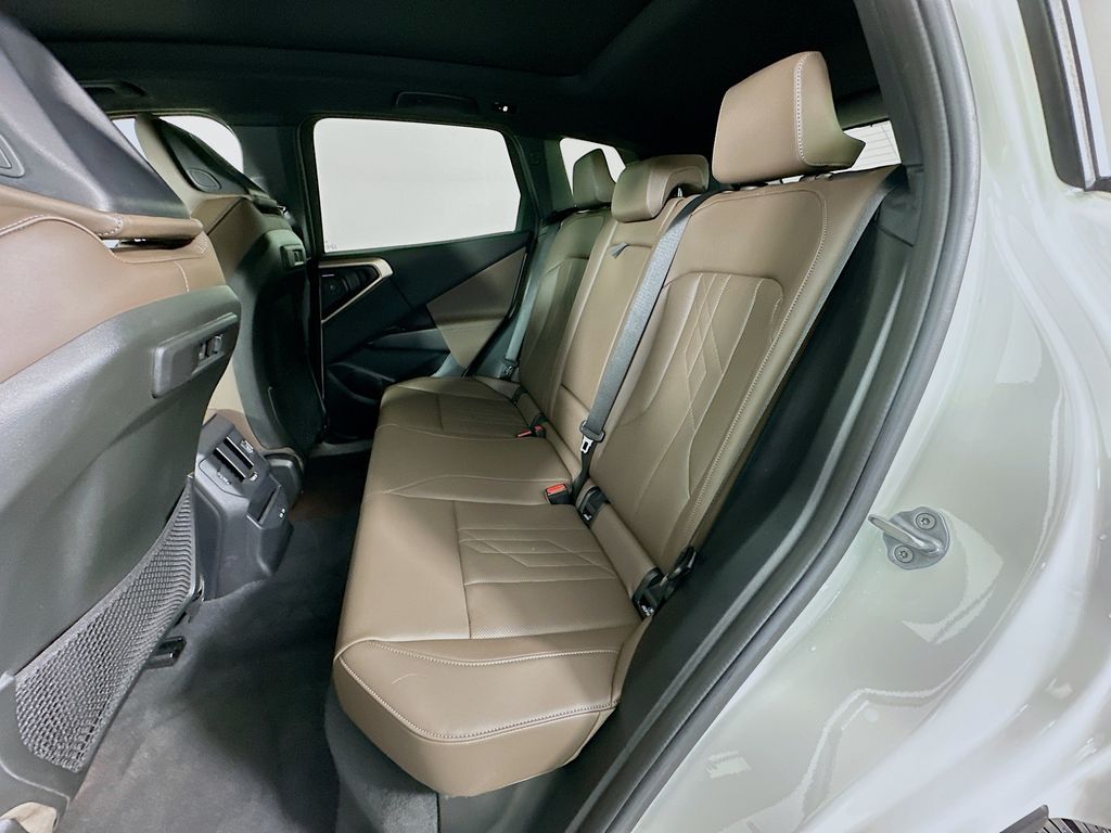 Thumbnail: 2025 BMW X3 - 22