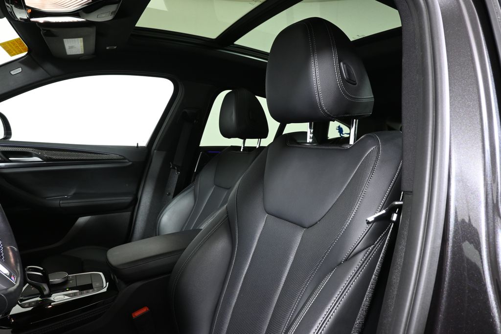 Thumbnail: 2023 BMW X4 - 5