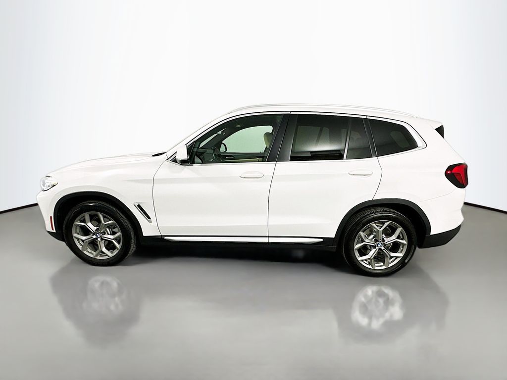 Thumbnail: 2023 BMW X3 - 8