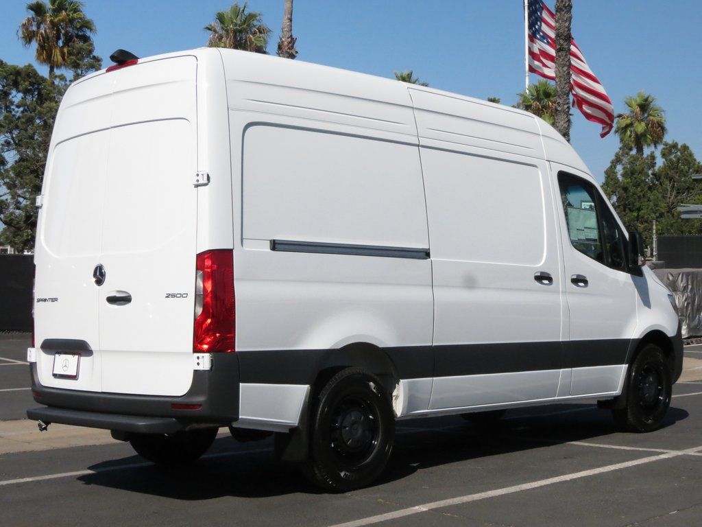 2025 Mercedes-Benz Sprinter 2500 2