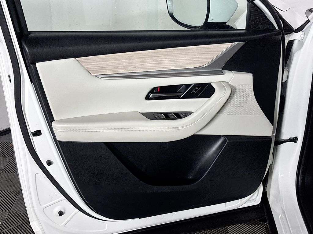 2025 Mazda CX-90 PHEV Premium Plus