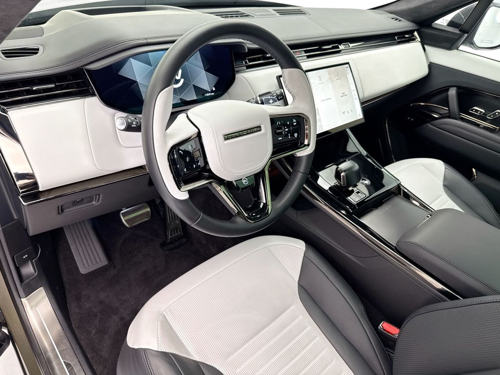 Thumbnail: 2024 Land Rover Range Rover Sport - 9