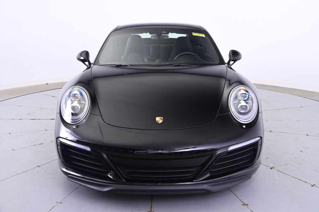Thumbnail: 2017 Porsche 911 - 10