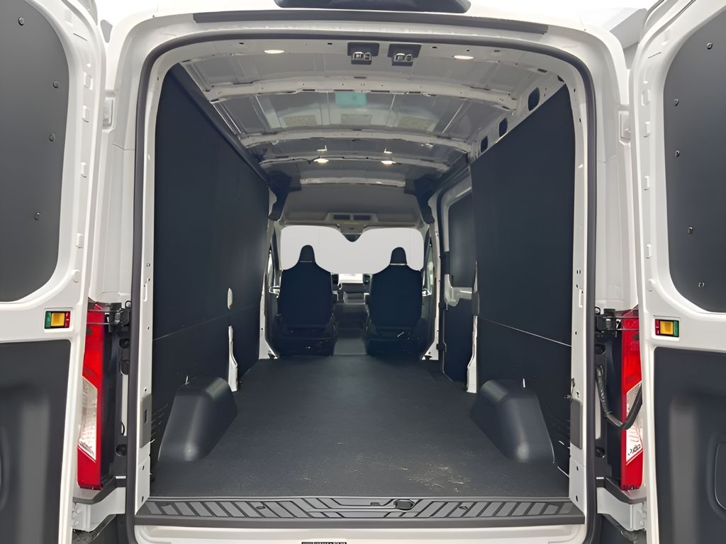 2026 Ford Transit-250