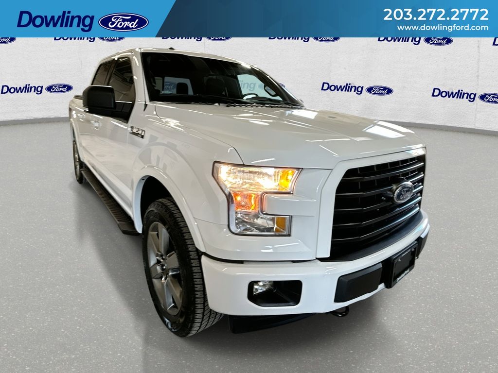 Oxford White 2017 Ford F-150 XLT SuperCrew 4WD Pickup Truck Four-Wheel Drive 6-Speed Automatic