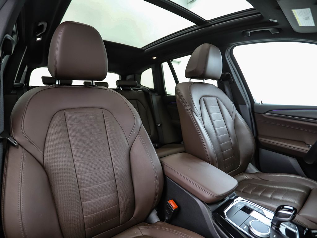 Thumbnail: 2024 BMW X3 - 32