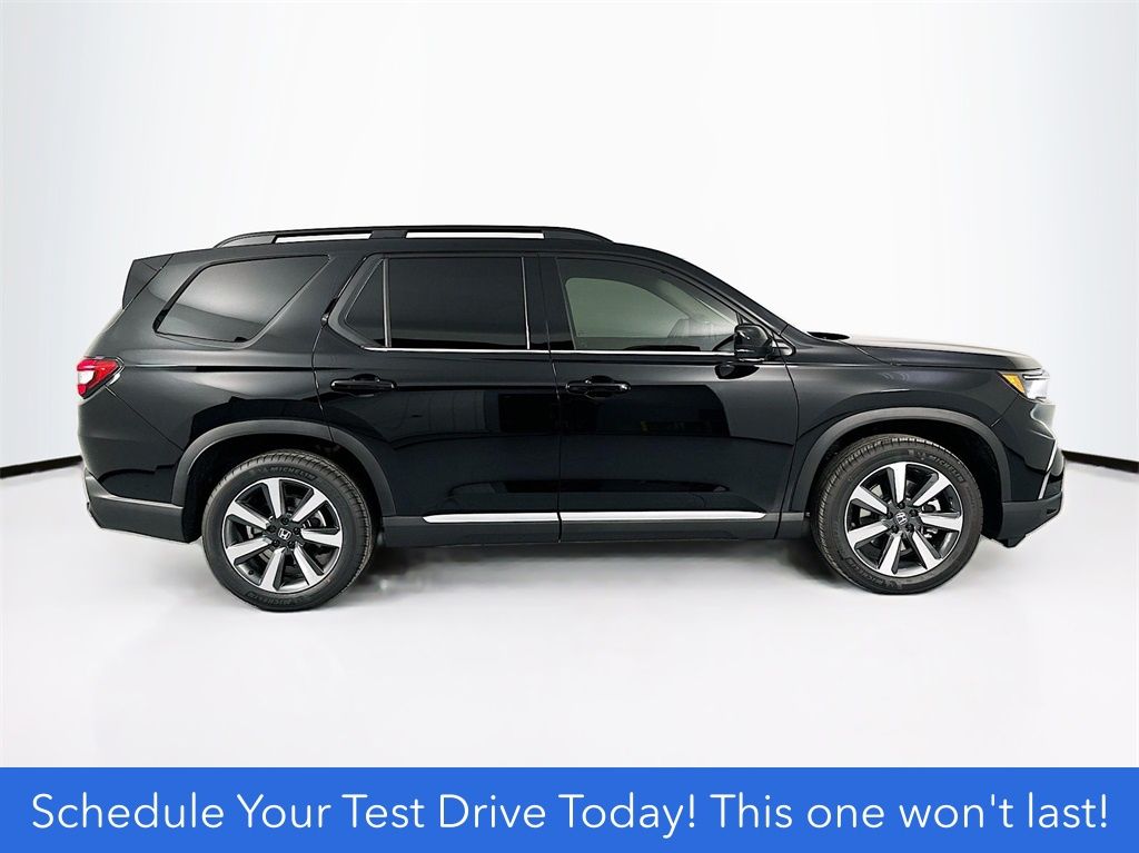 New Car 2025 Honda Pilot  Touring For Sale Under $50,000 In Austin, Texas