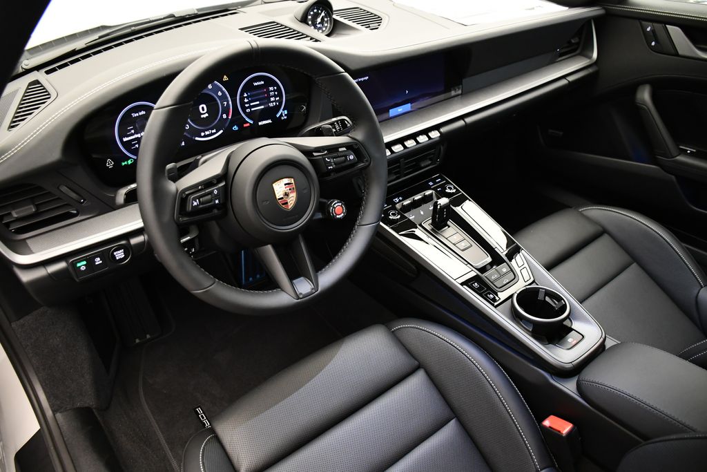 Thumbnail: 2026 Porsche 911 - 4