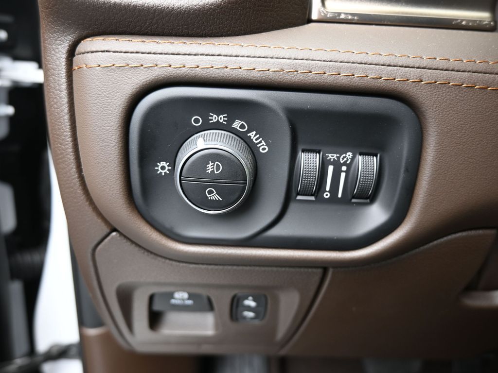 New 2026 Bright White Clearcoat Ram Limited image 28