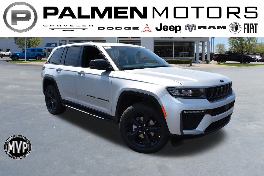 Silver Zynith 2026 Jeep Grand Cherokee SUV / Crossover Four-Wheel Drive 8-Speed Automatic