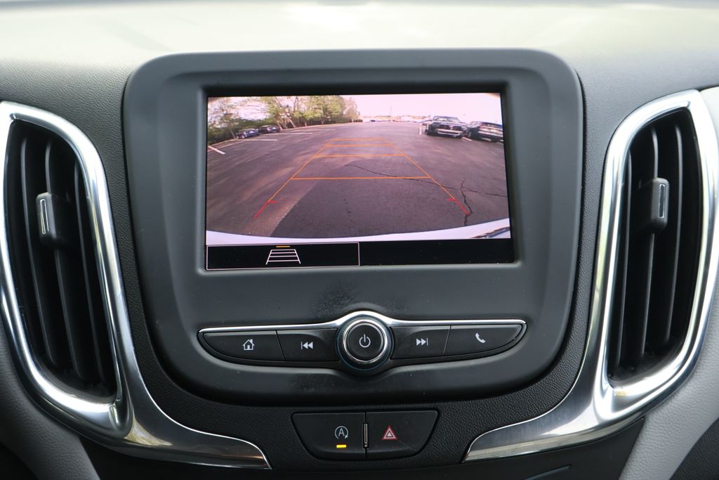 Thumbnail: 2024 Chevrolet Equinox - 18