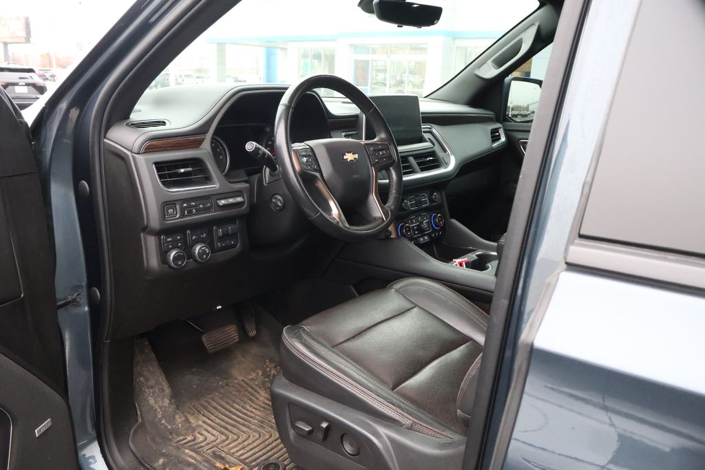 Thumbnail: 2021 Chevrolet Tahoe - 12