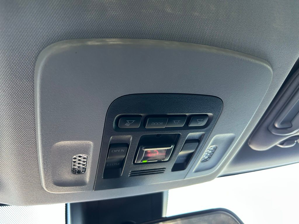 Thumbnail: 2024 Toyota Camry - 28