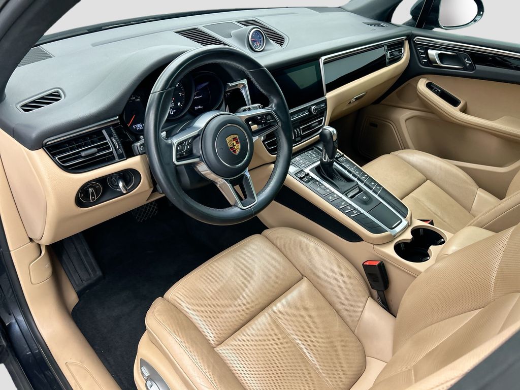 Thumbnail: 2020 Porsche Macan - 4