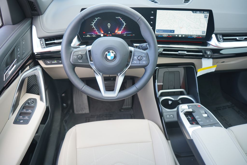 Thumbnail: 2025 BMW X1 - 14