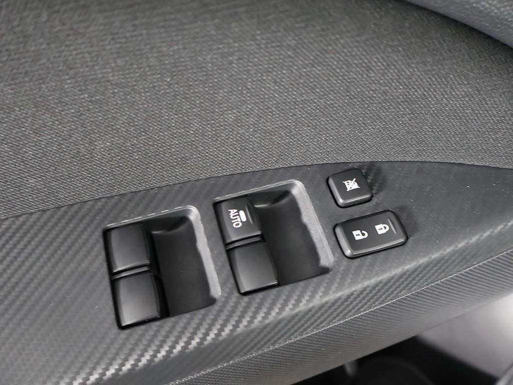 Used 2024 White Mitsubishi SE image 29