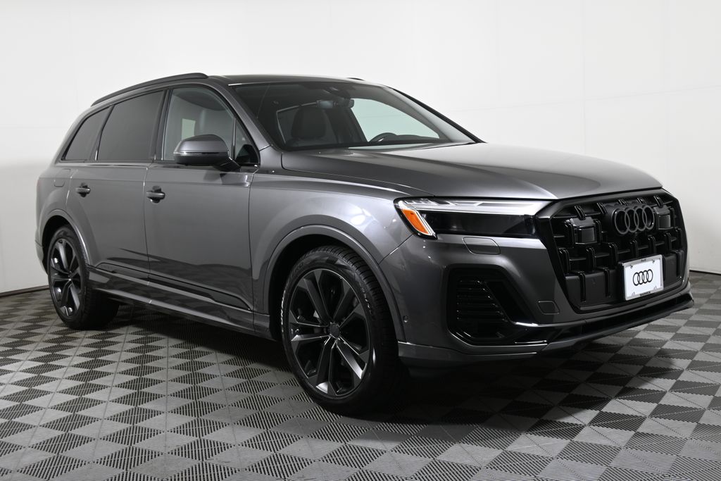 Thumbnail: 2026 Audi Q7 - 8