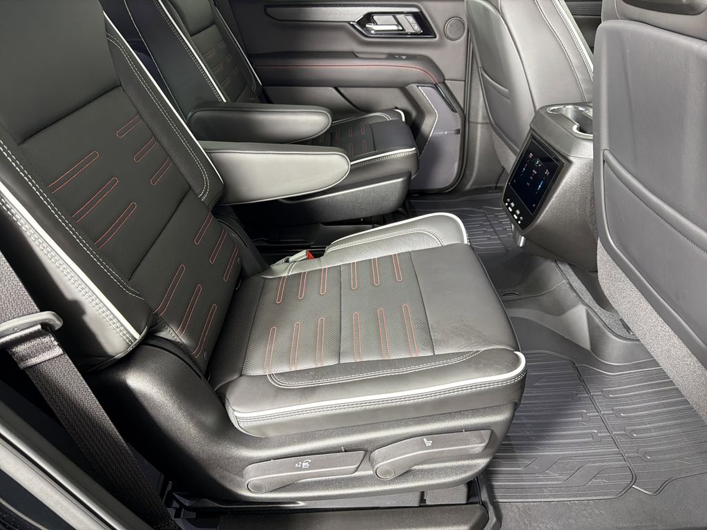 new 2026 GMC Yukon car, priced at $102,689