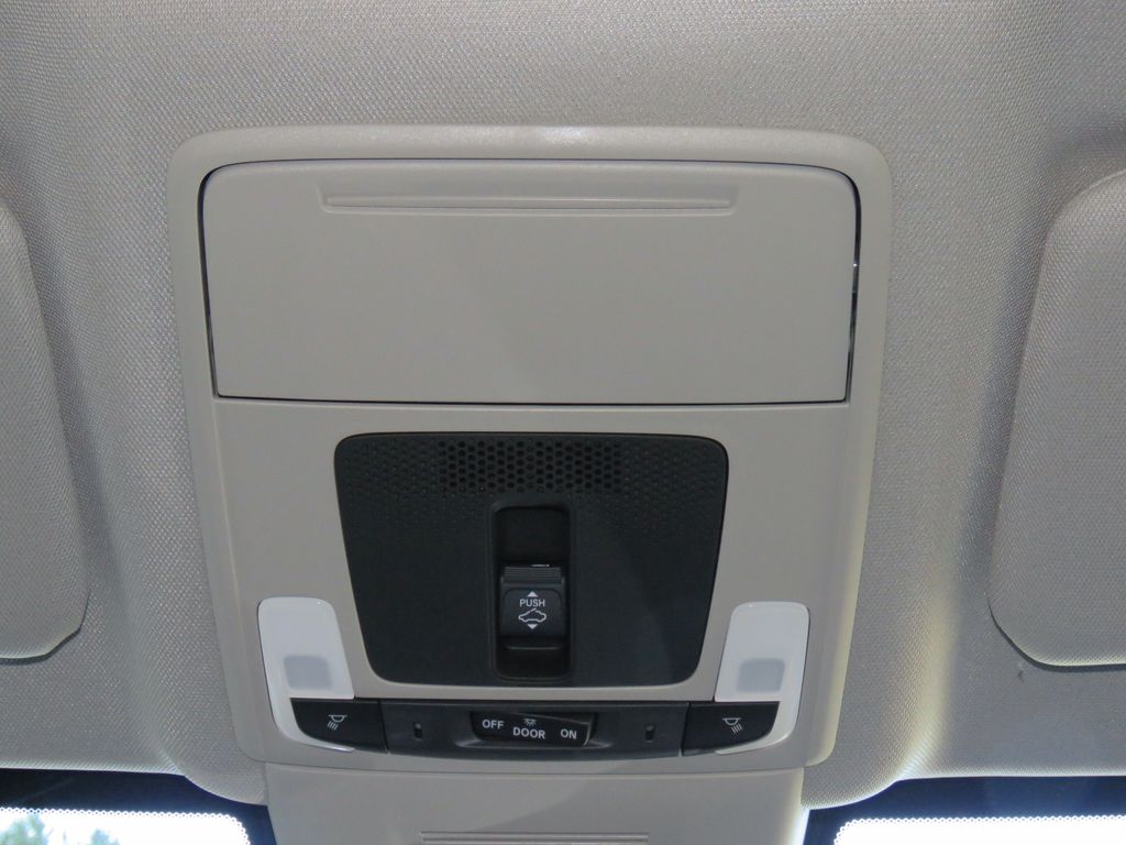 Thumbnail: 2026 Honda CR-V - 24