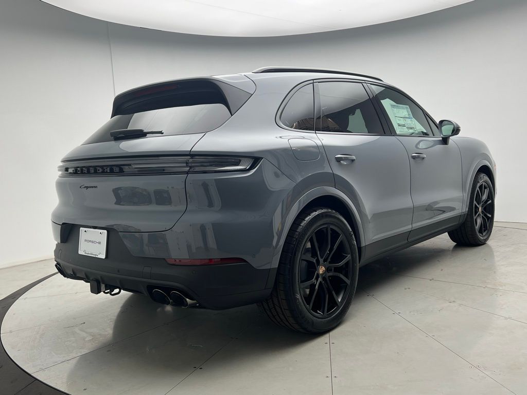 Thumbnail: 2026 Porsche Cayenne - 25