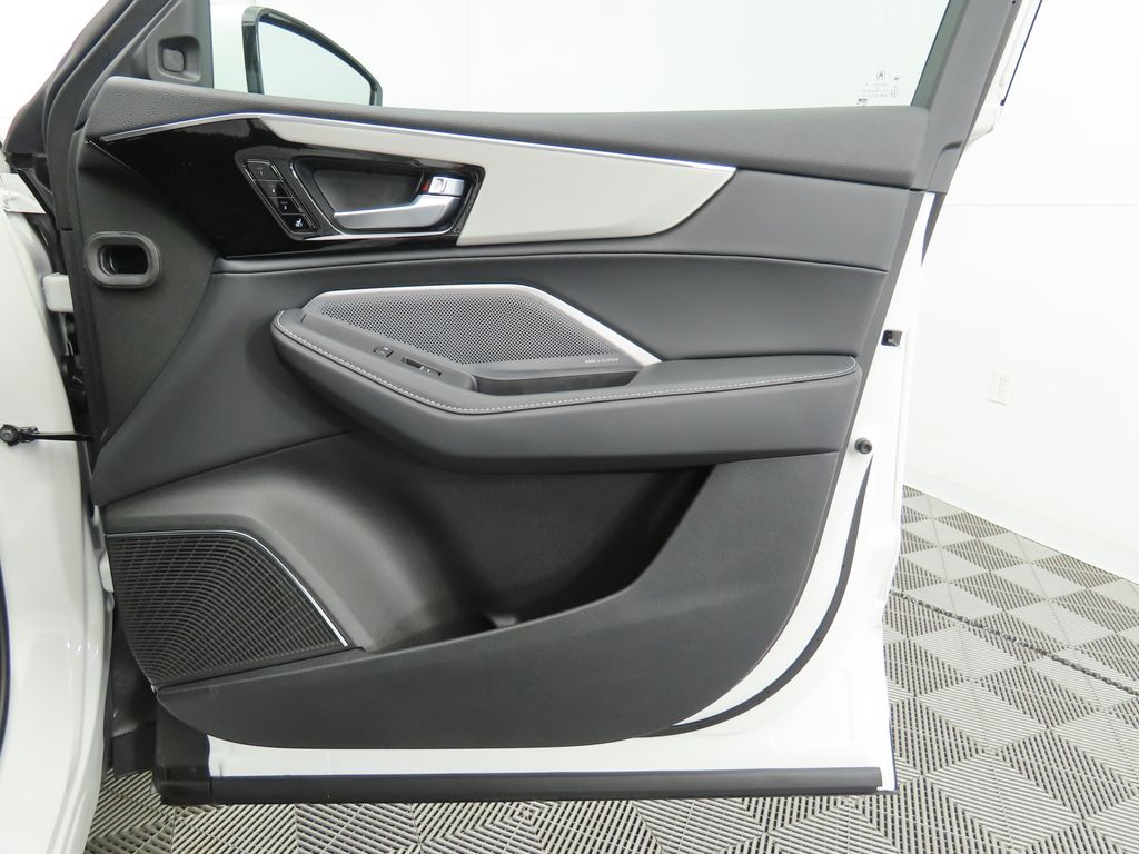 Thumbnail: 2026 Acura MDX - 25