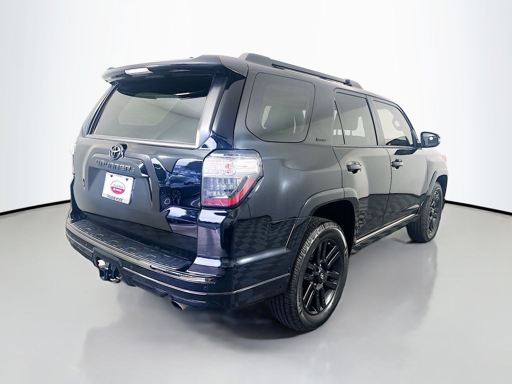 Thumbnail: 2021 Toyota 4Runner - 5