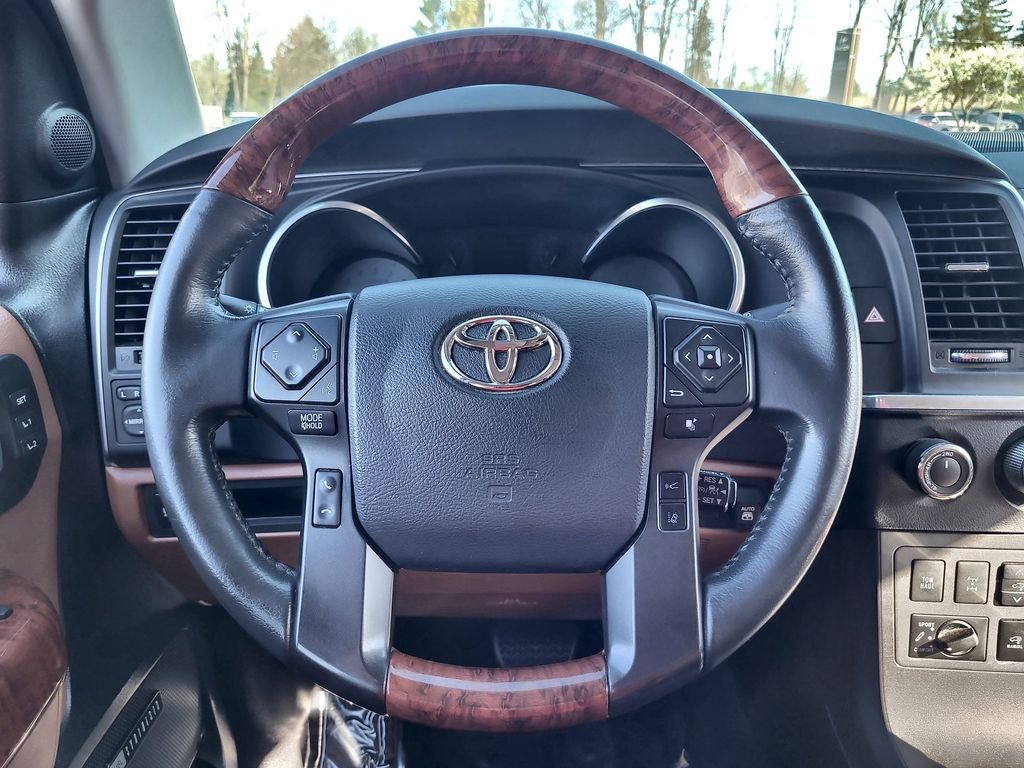 2019 Toyota Sequoia Platinum 14