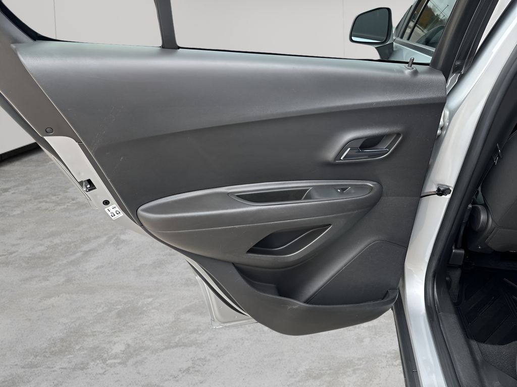 Used Car 2020 Chevrolet Trax  Ls For Sale Under $15,000 In Austin, Texas